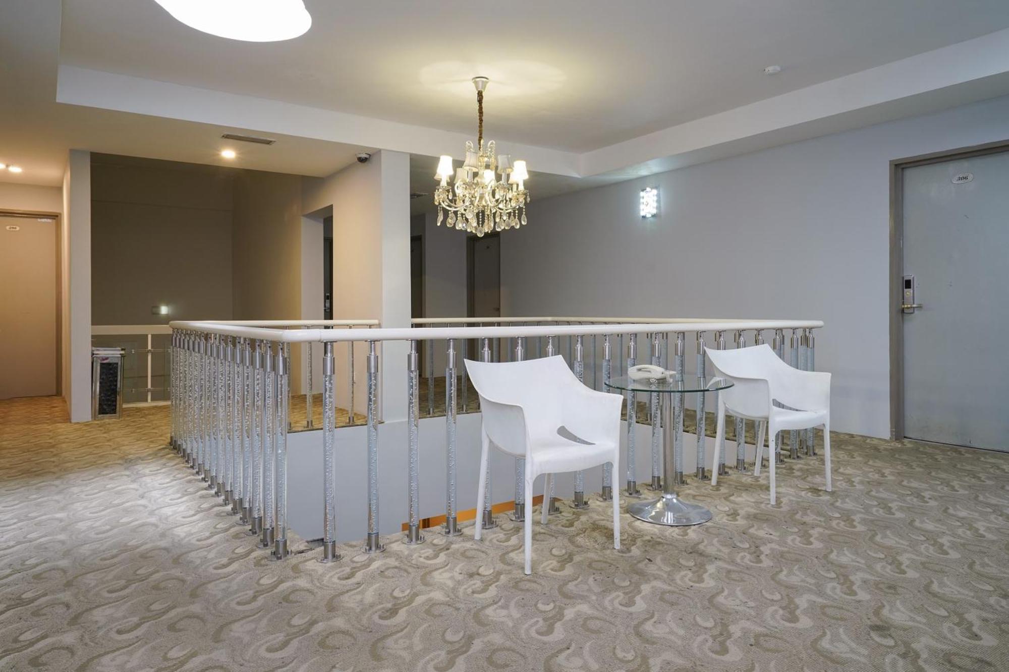 Capital O 89919 Hotel Hari Hari クアラルンプール エクステリア 写真