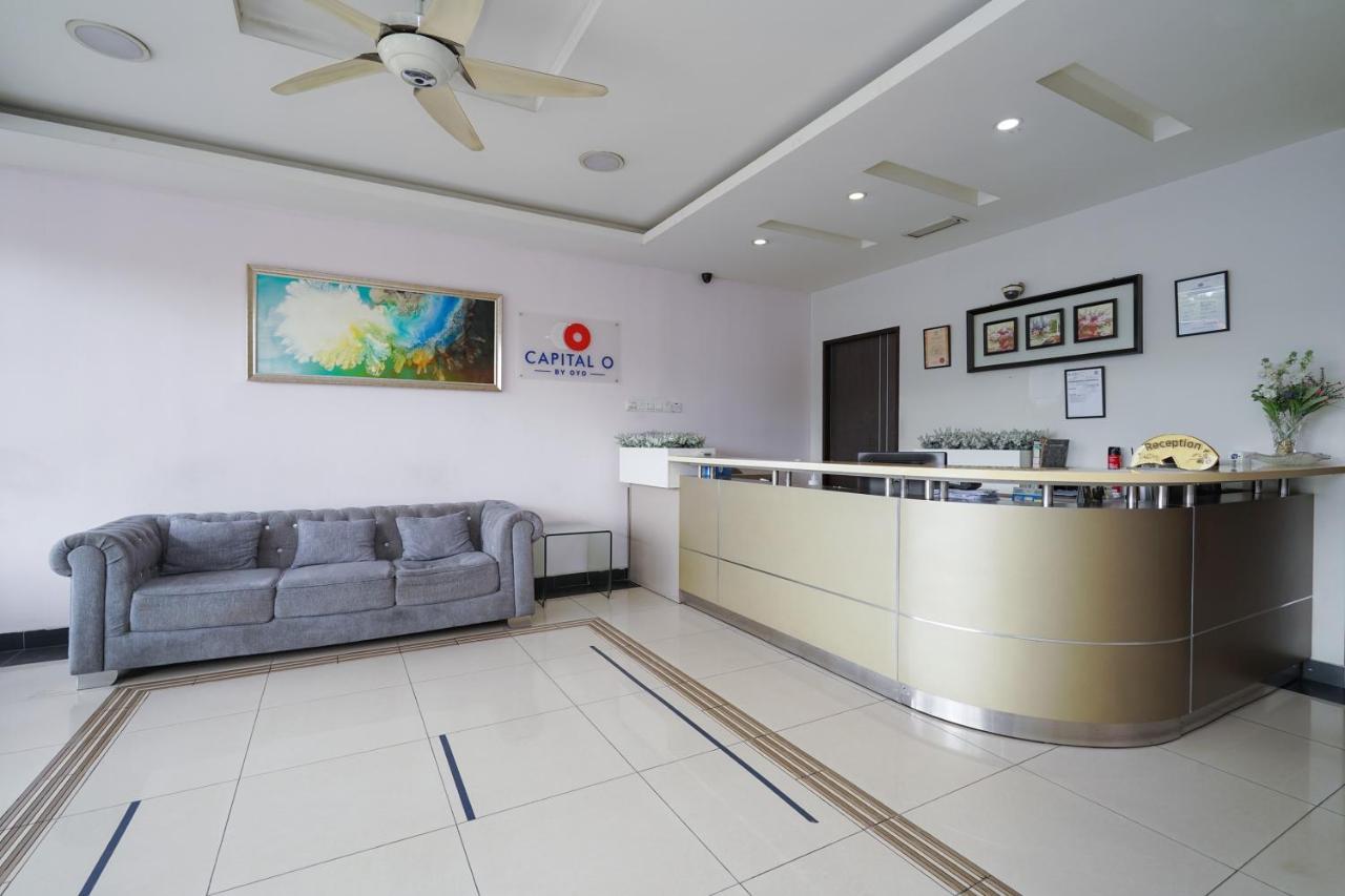 Capital O 89919 Hotel Hari Hari クアラルンプール エクステリア 写真