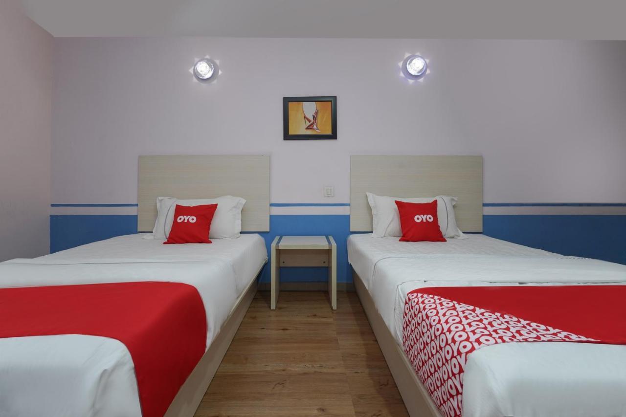 Capital O 89919 Hotel Hari Hari クアラルンプール エクステリア 写真
