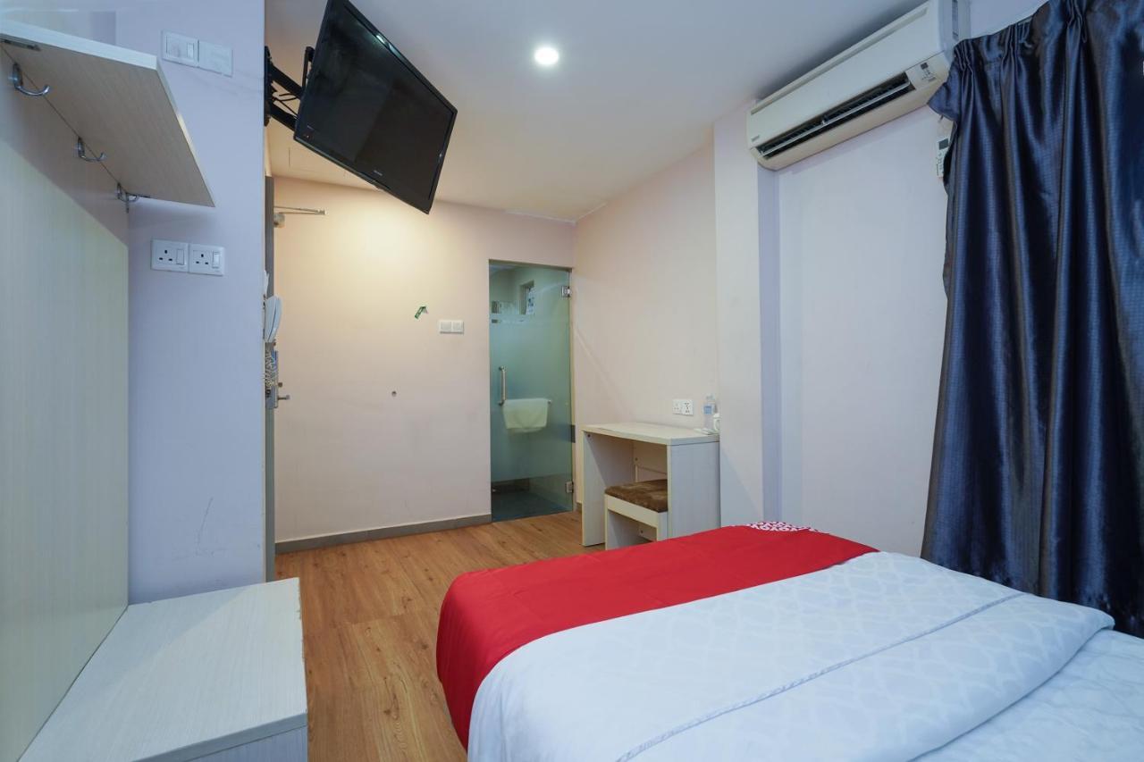Capital O 89919 Hotel Hari Hari クアラルンプール エクステリア 写真